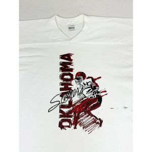 Vintage NCAA Oklahoma Sooners XL Football Jersey T-Shirt